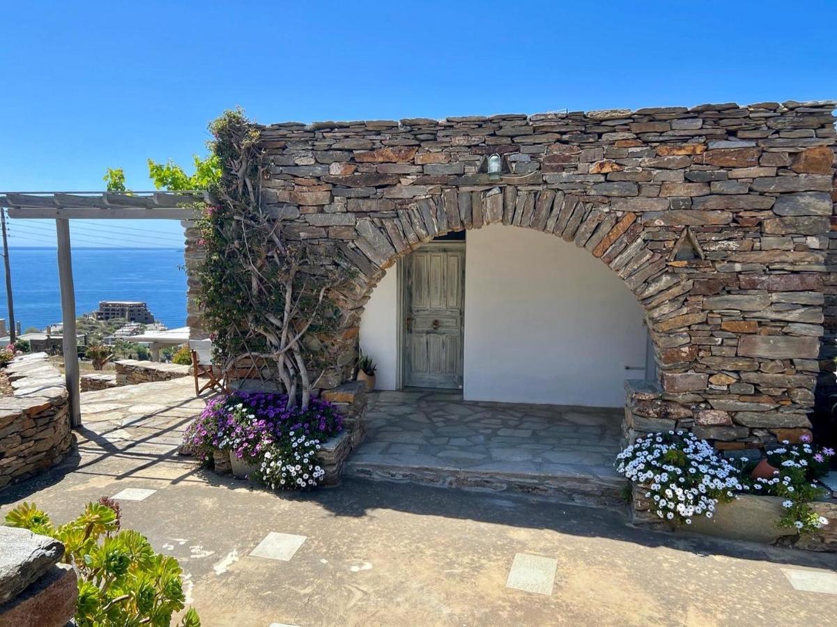 The Traditional Stone Apartment *